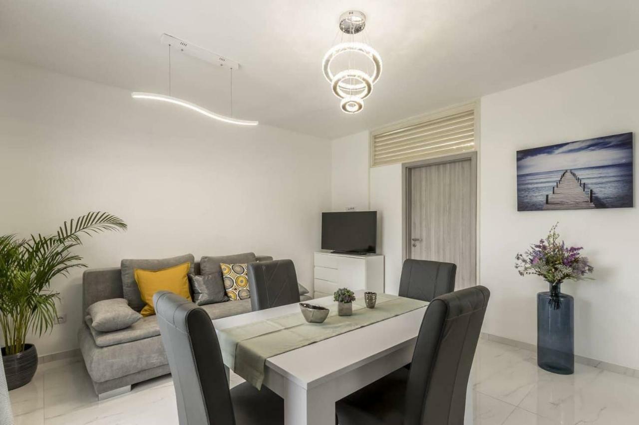 Royal Silver Apartment Vodice Exterior foto