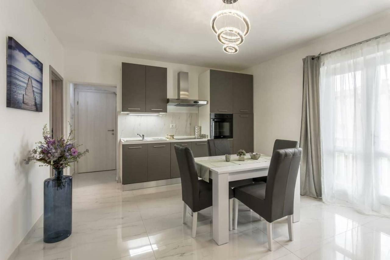 Royal Silver Apartment Vodice Exterior foto